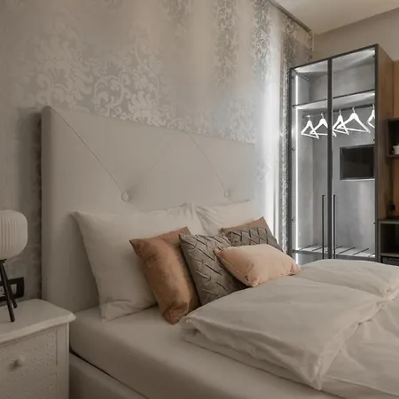 Royal Suite,