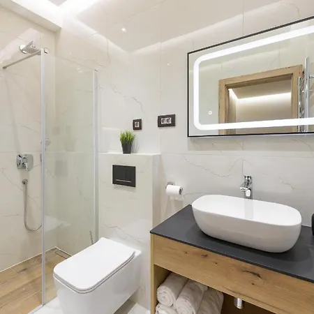 Royal Suite, Lublaň