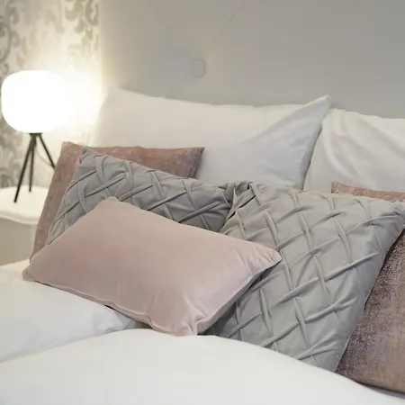 Royal Suite, شقة فندقية 3*