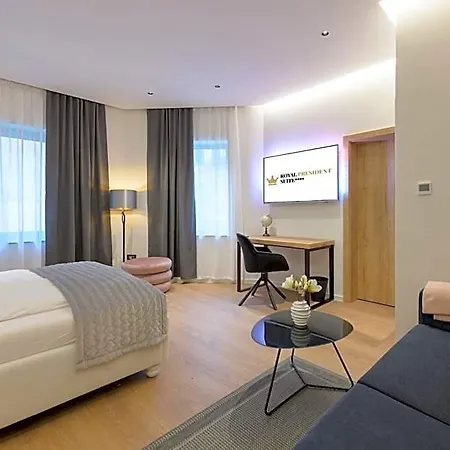 Apart-hotel Royal Suite,